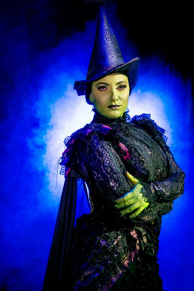 wicked-review-2.jpg